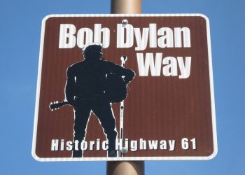 1.8 mile Bob Dylan Way, Minnesota
