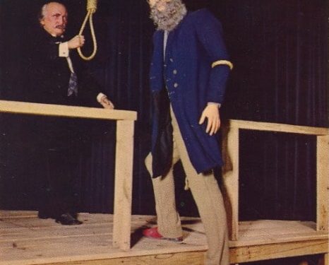 American roadside wax museum