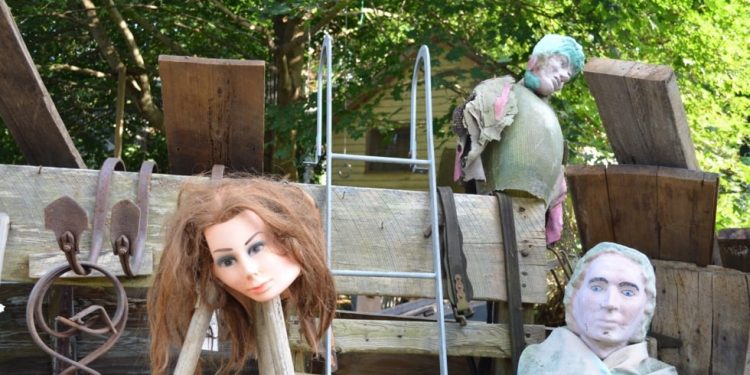 Antique Stores on Blue Star Highway near South Haven, Sunset Junque