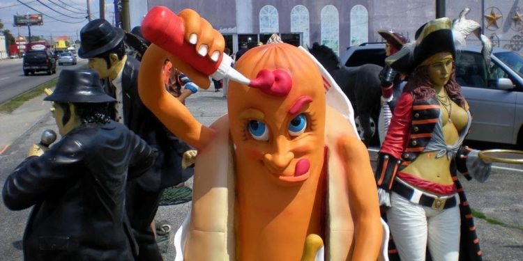 B&B Antiques in North Myrtle Beach