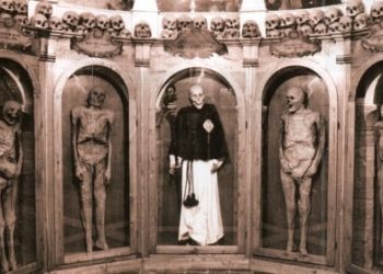 Chiesa dei Morti – Church of the Dead, Urbania, Italy