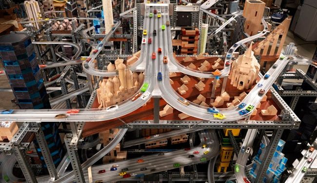 Chris Burden’s kinetic sculpture Metropolis II