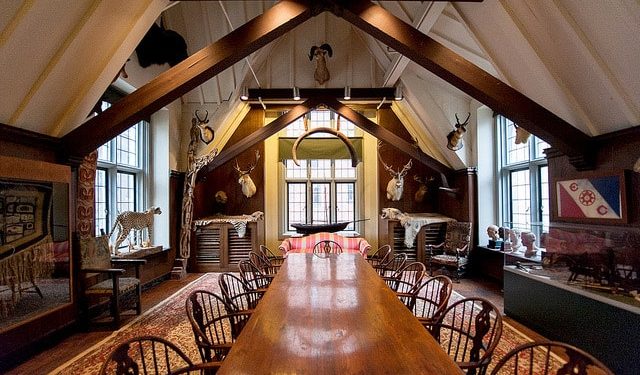 Explorers Club in Manhattan