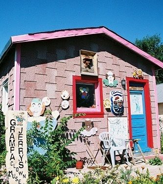 Grampa Jerry’s Clown Museum in Arriba, Colorado