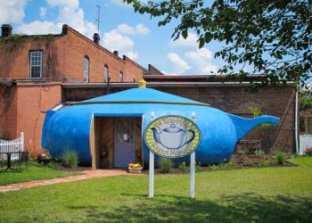 J’s Tea-rific Teapot Museum in Elloree, South Carolina