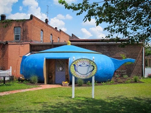 J’s Tea-rific Teapot Museum in Elloree, South Carolina