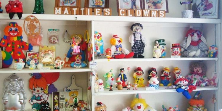Klown Doll Museum in Plainview, Nebraska