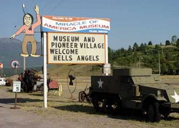 Miracle of America Museum and Pioneer Village