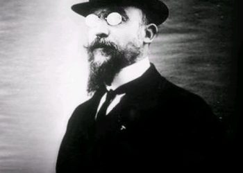 Musée-Placard d’Erik Satie