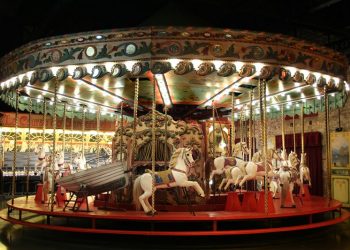 Museum of Fairground Art (Musée des Arts Forains) in Paris