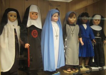 Nun Doll Museum, Michigan