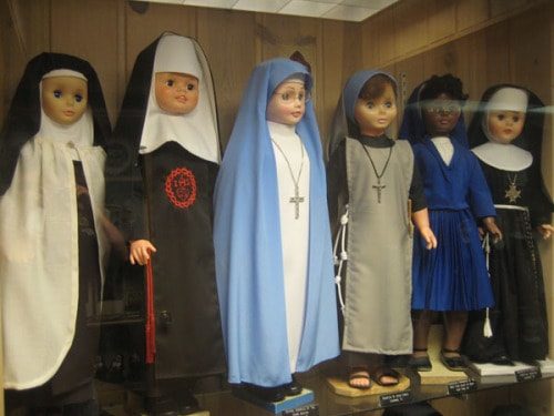 Nun Doll Museum, Michigan