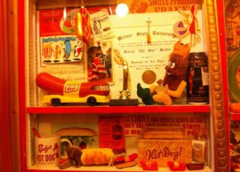 O’Betty’s Red Hot! in Athens, Ohio – Wonderful Wacky Hot Dog Museum