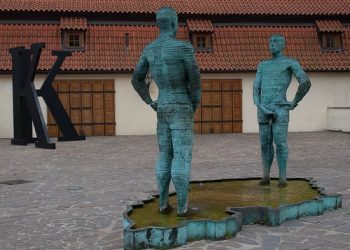Piss – Sculptor David Černý, Malá Straná, Czech Republic