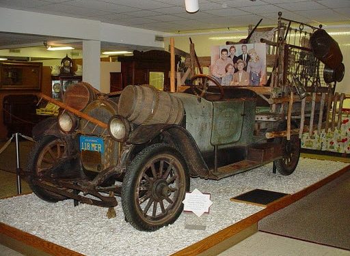 Ralph Foster Museum – “The Smithsonian of the Ozarks”, College of the Ozarks, Missouri