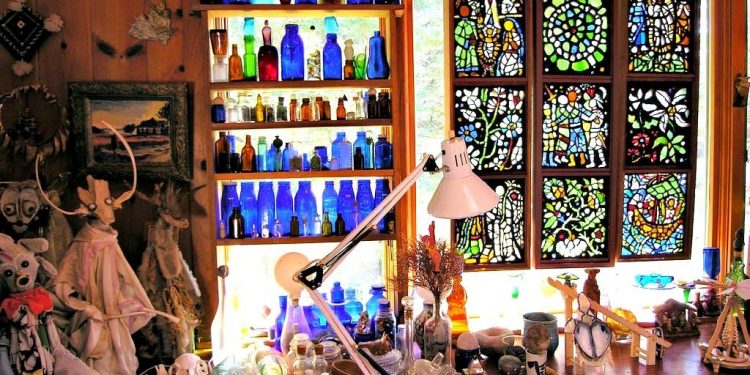 The Ashley Bryan Center